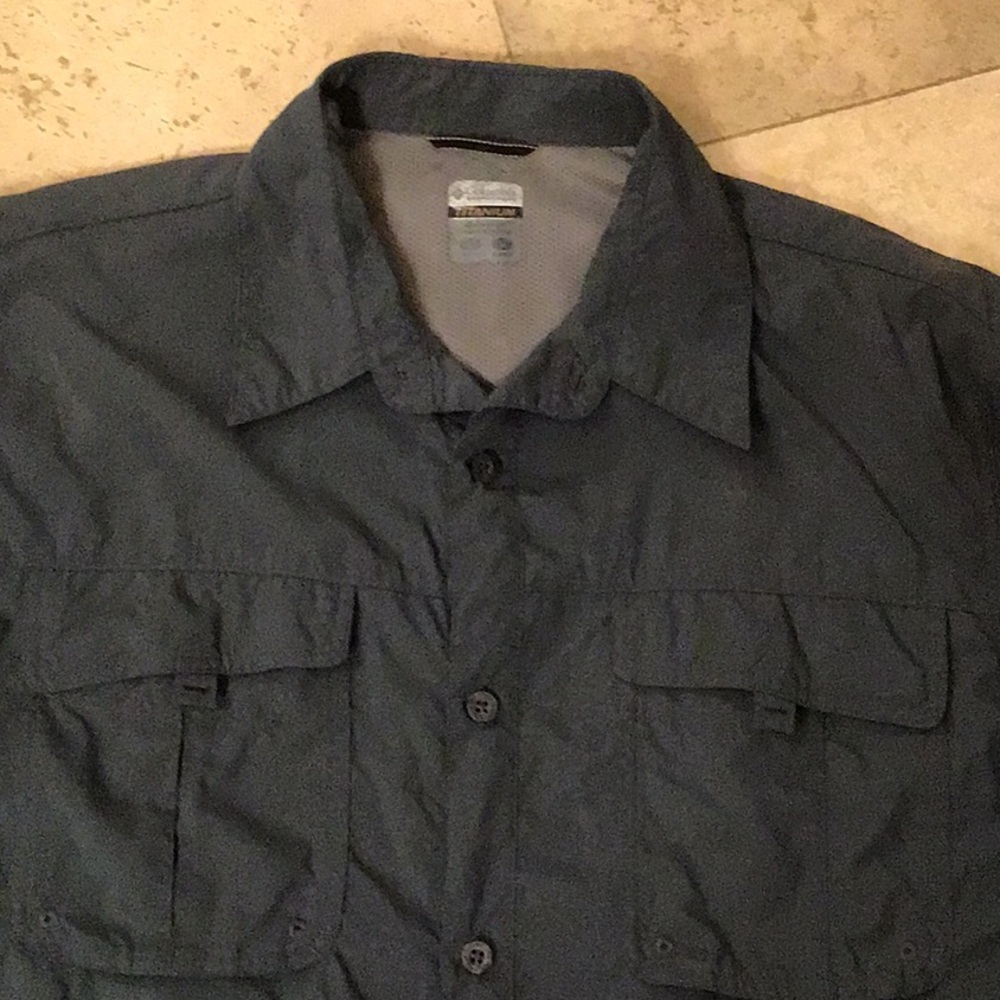 Men’s Columbia titanium lightweight shirt L - Picture 2 of 3